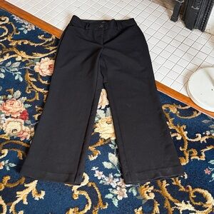 LOFT Classic Black high waist curvy Wide-Leg trouser in 4 petite- great shape!